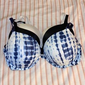 Victoria Secret Pink Bras 3